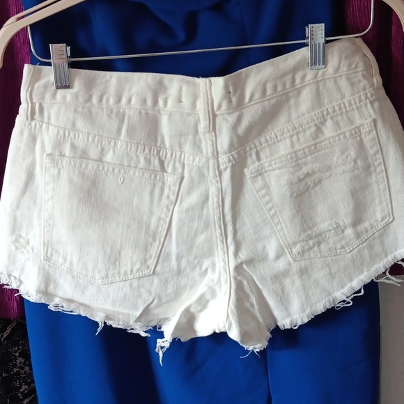 We The Free People Loving Good Vibrations Distressed Shorts NWT 27 - Picture 7 of 14